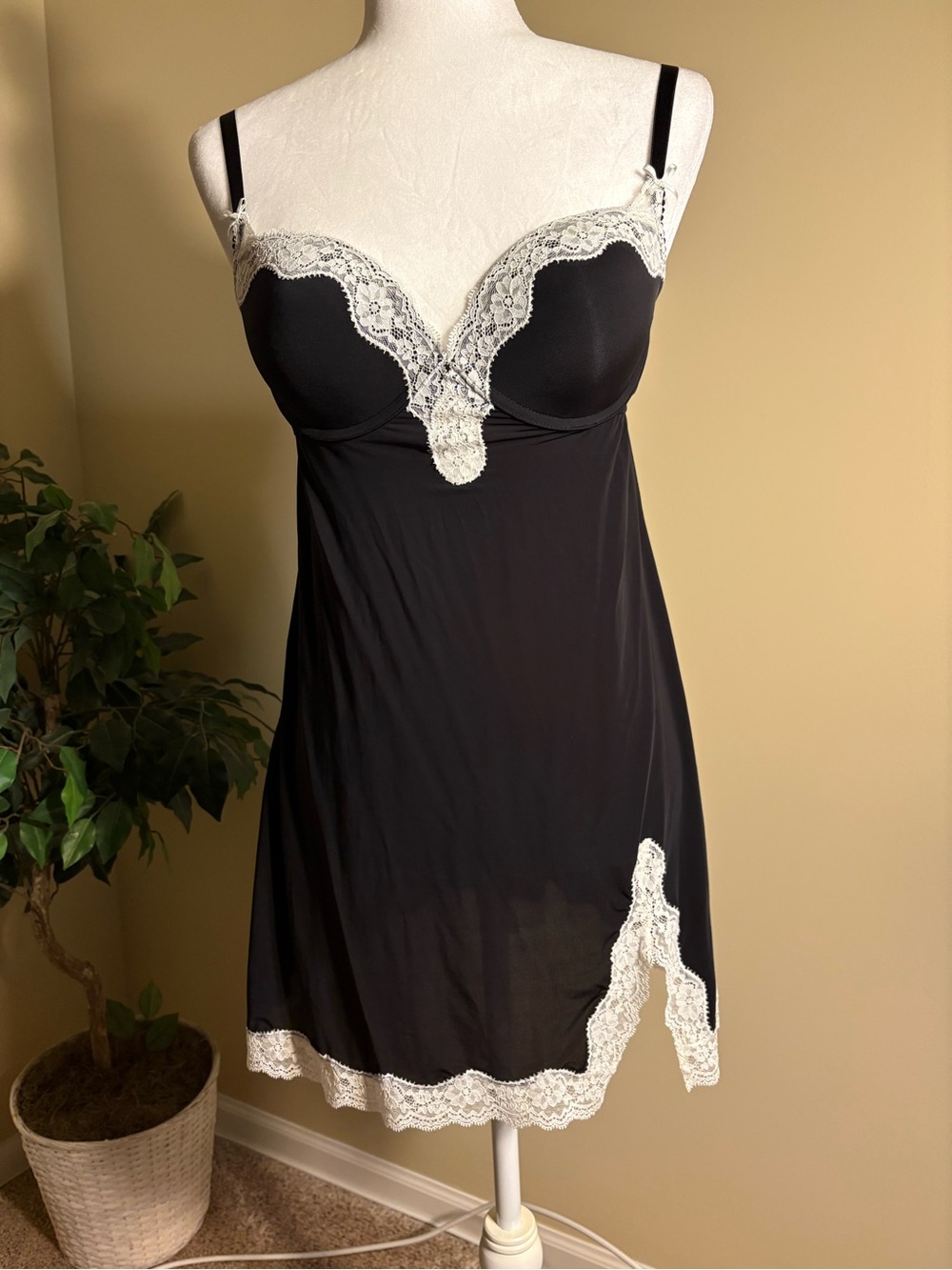 Victoria's Secret Y2K Black Coquette Padded Bra Nylon & Lace Slip Dress, 36C